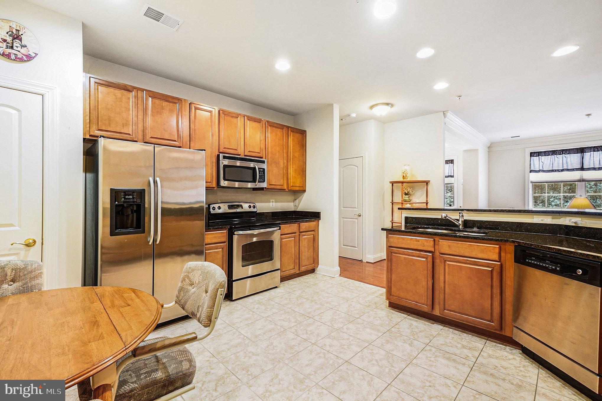 MACPHAIL WOODS - Residential