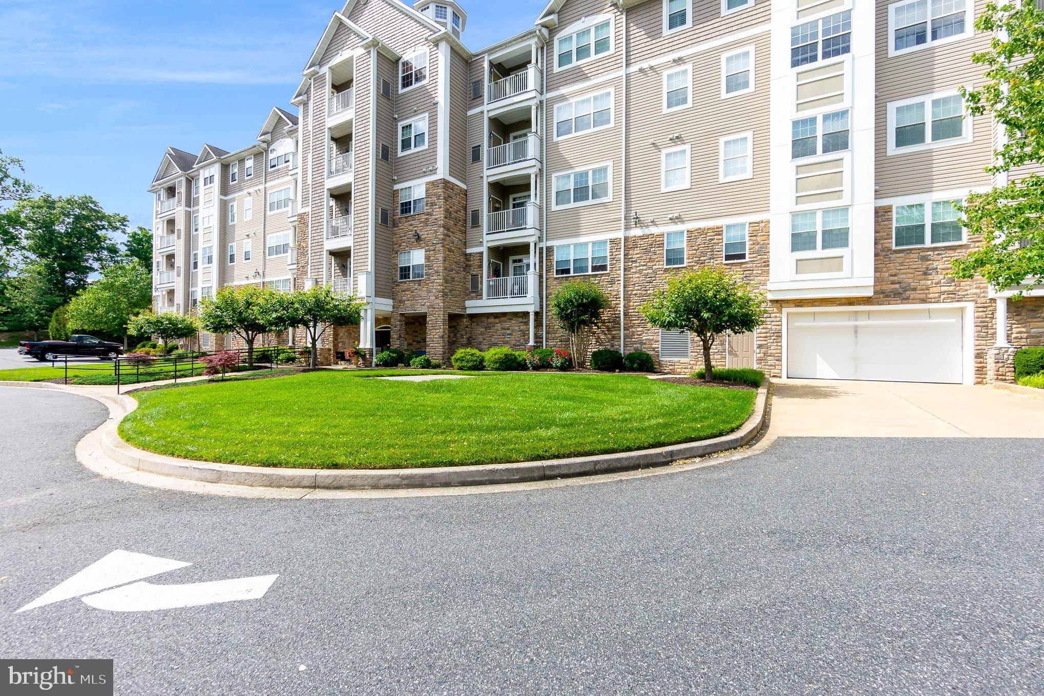 MACPHAIL WOODS - Residential