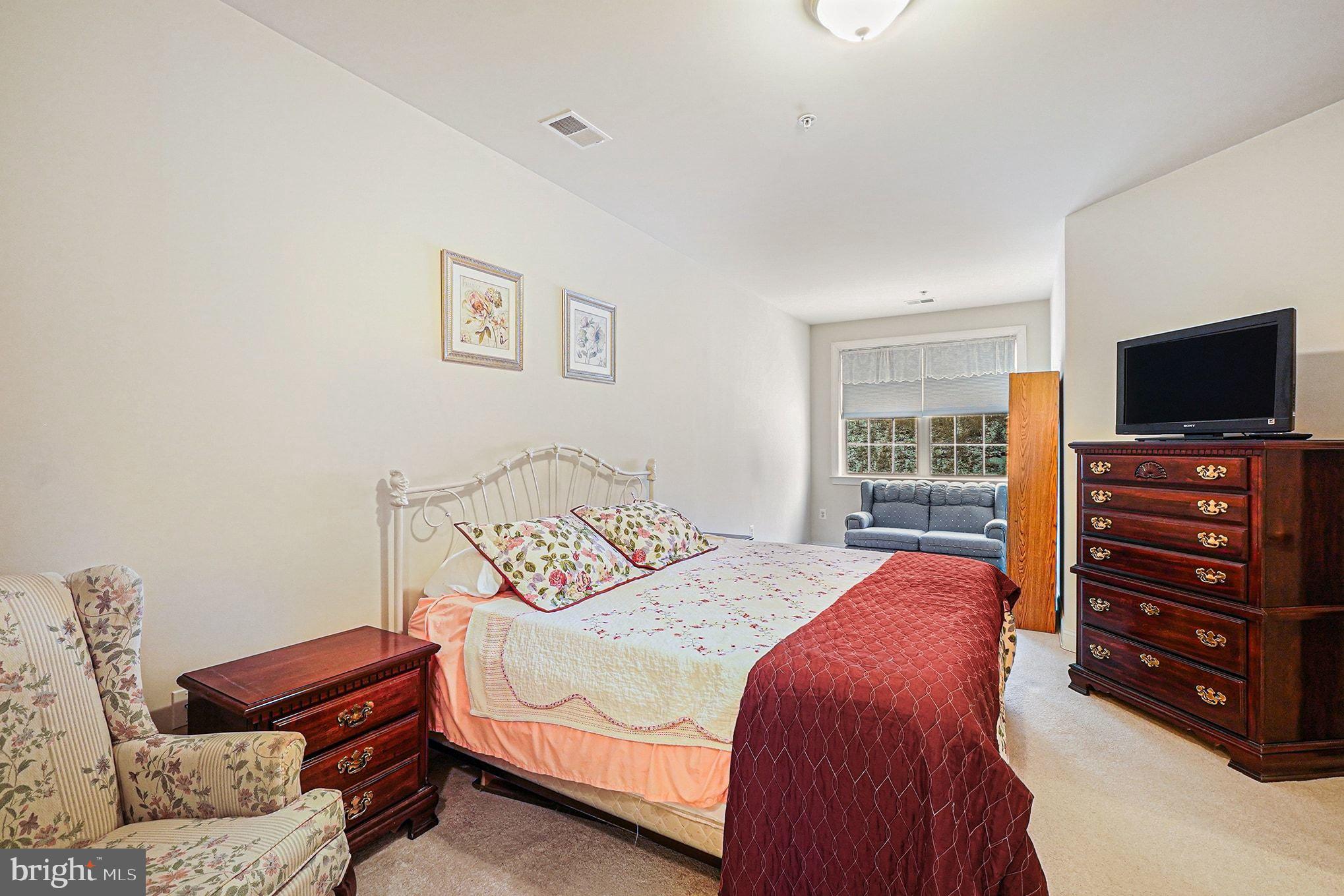 MACPHAIL WOODS - Residential