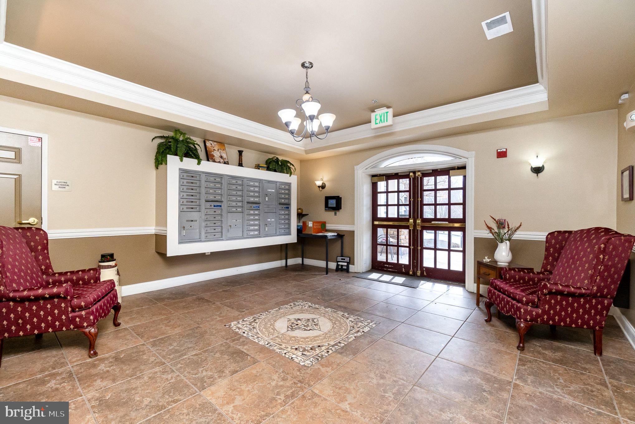 MACPHAIL WOODS - Residential