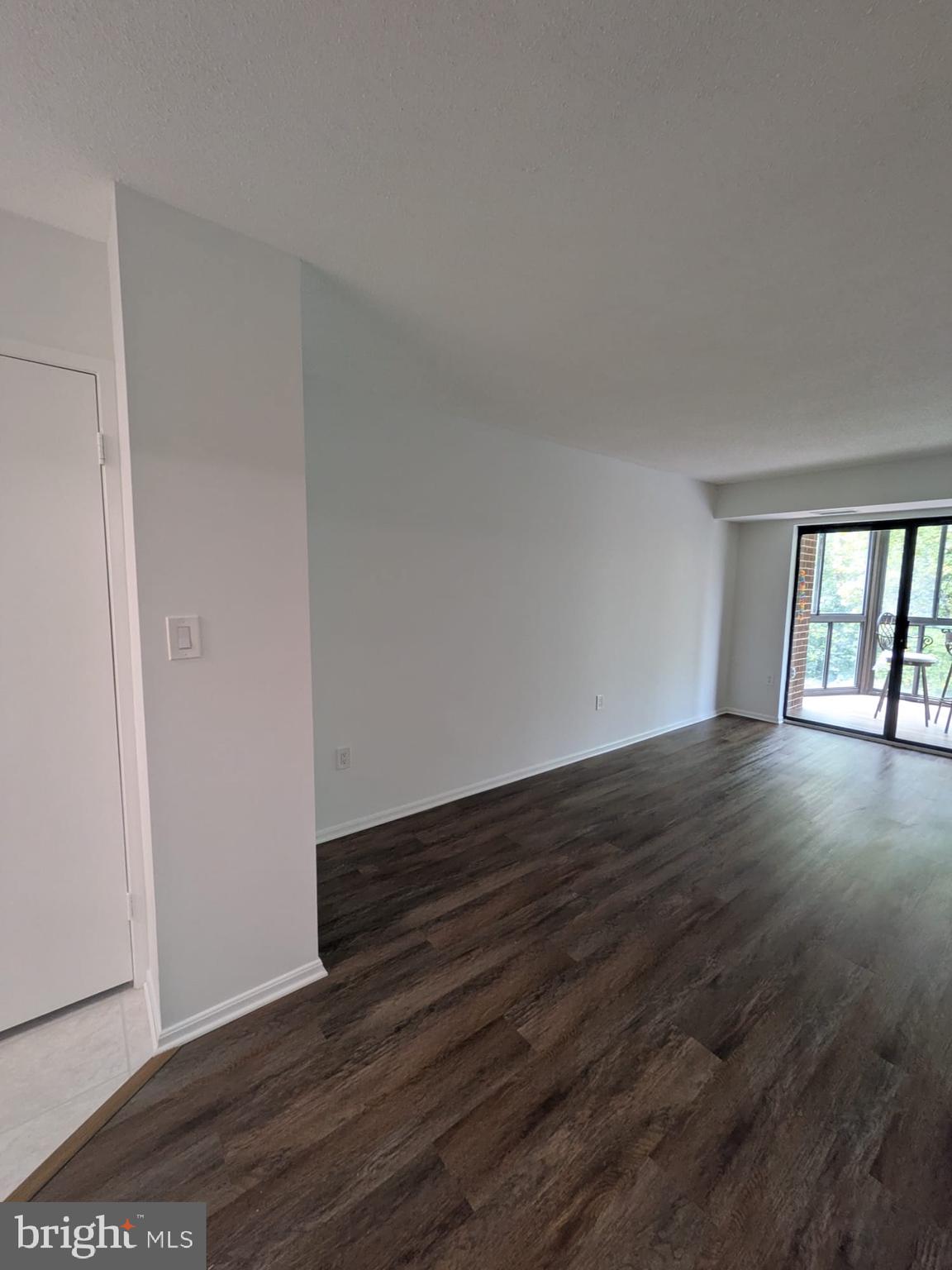LEISURE WORLD - Residential