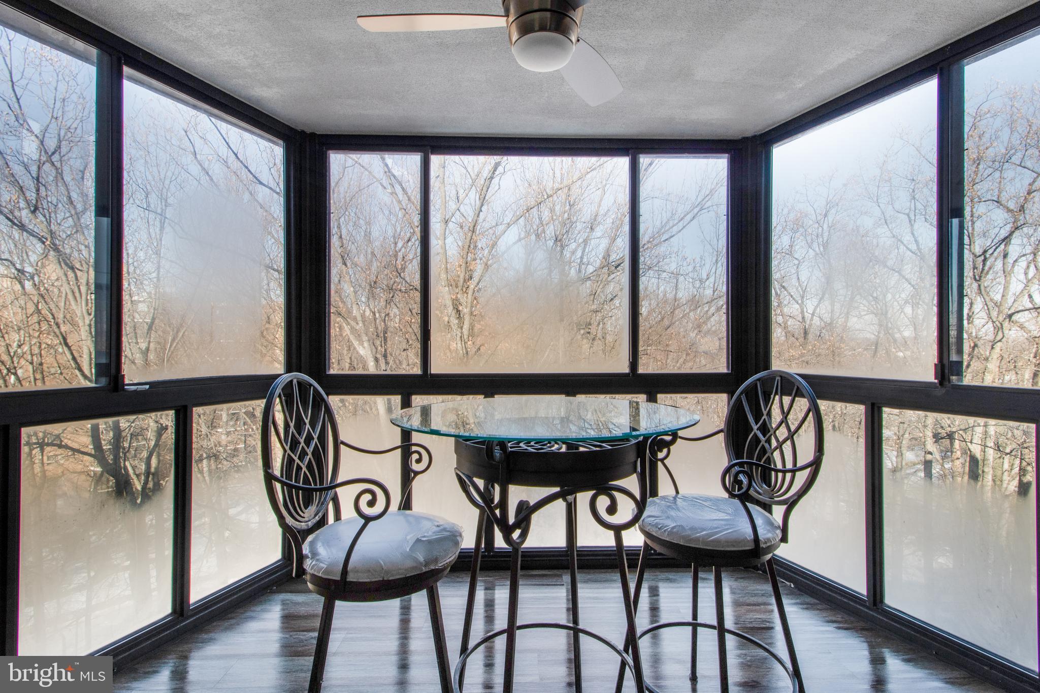 LEISURE WORLD - Residential