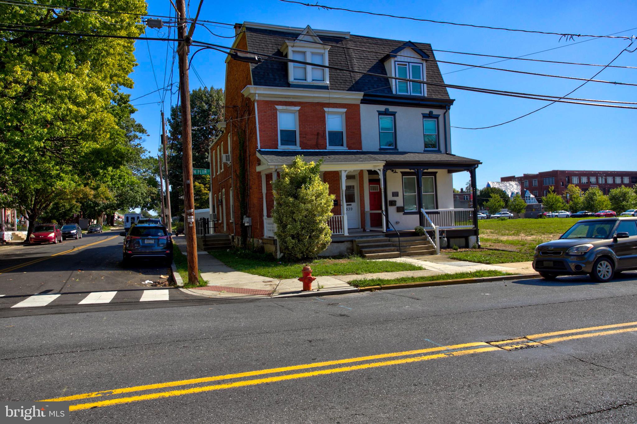 LANCASTER - Residential Lease