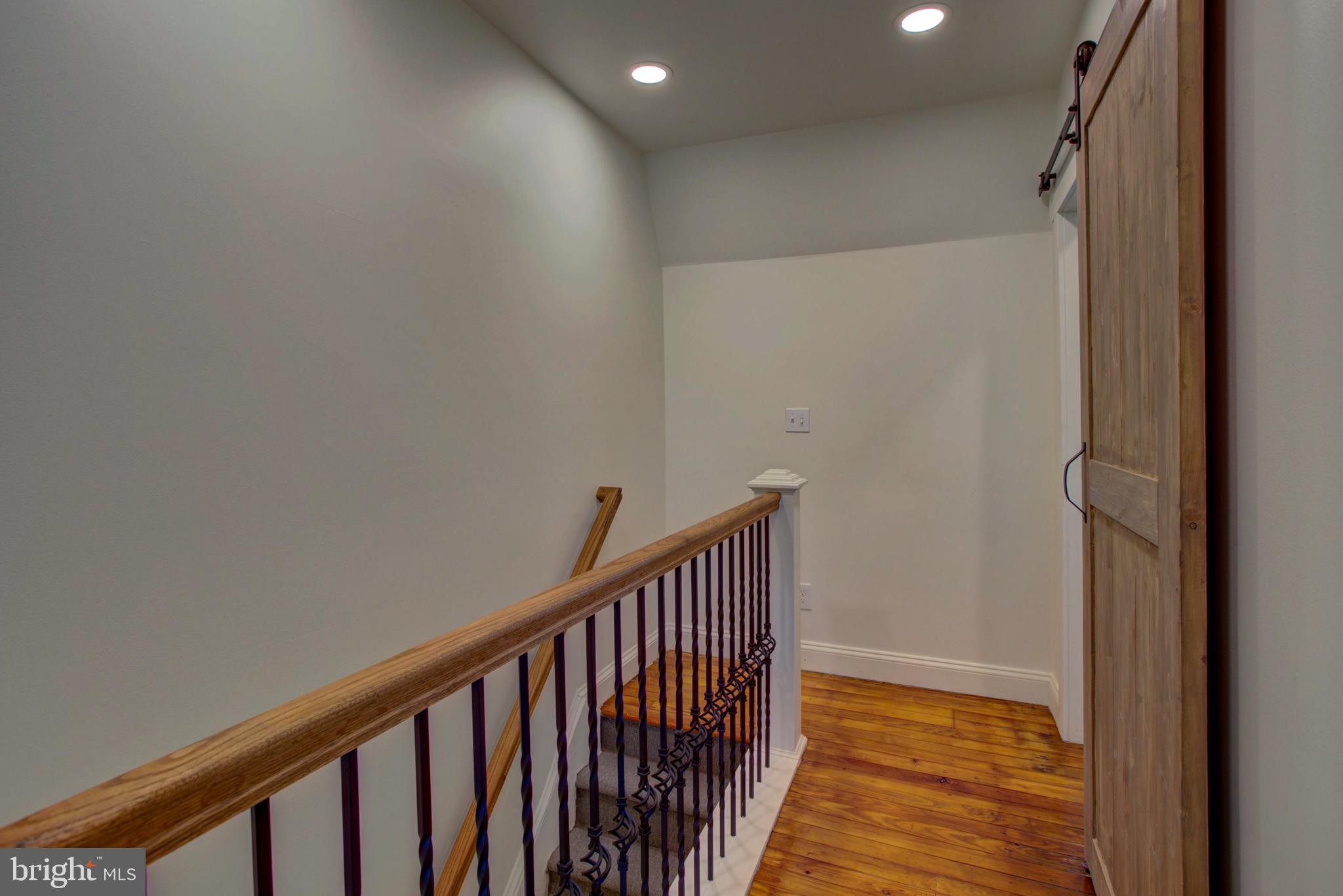 LANCASTER - Residential Lease