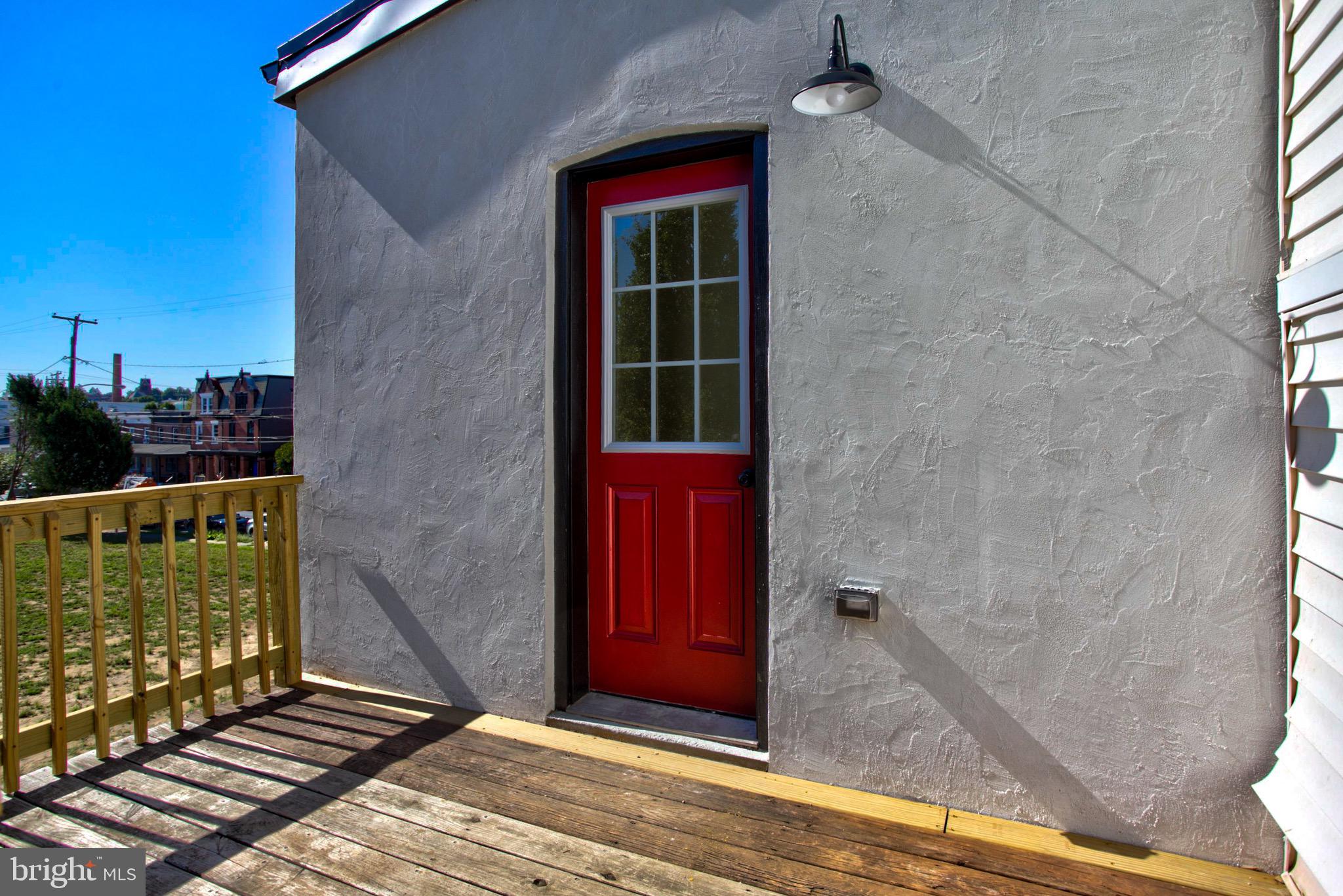 LANCASTER - Residential Lease