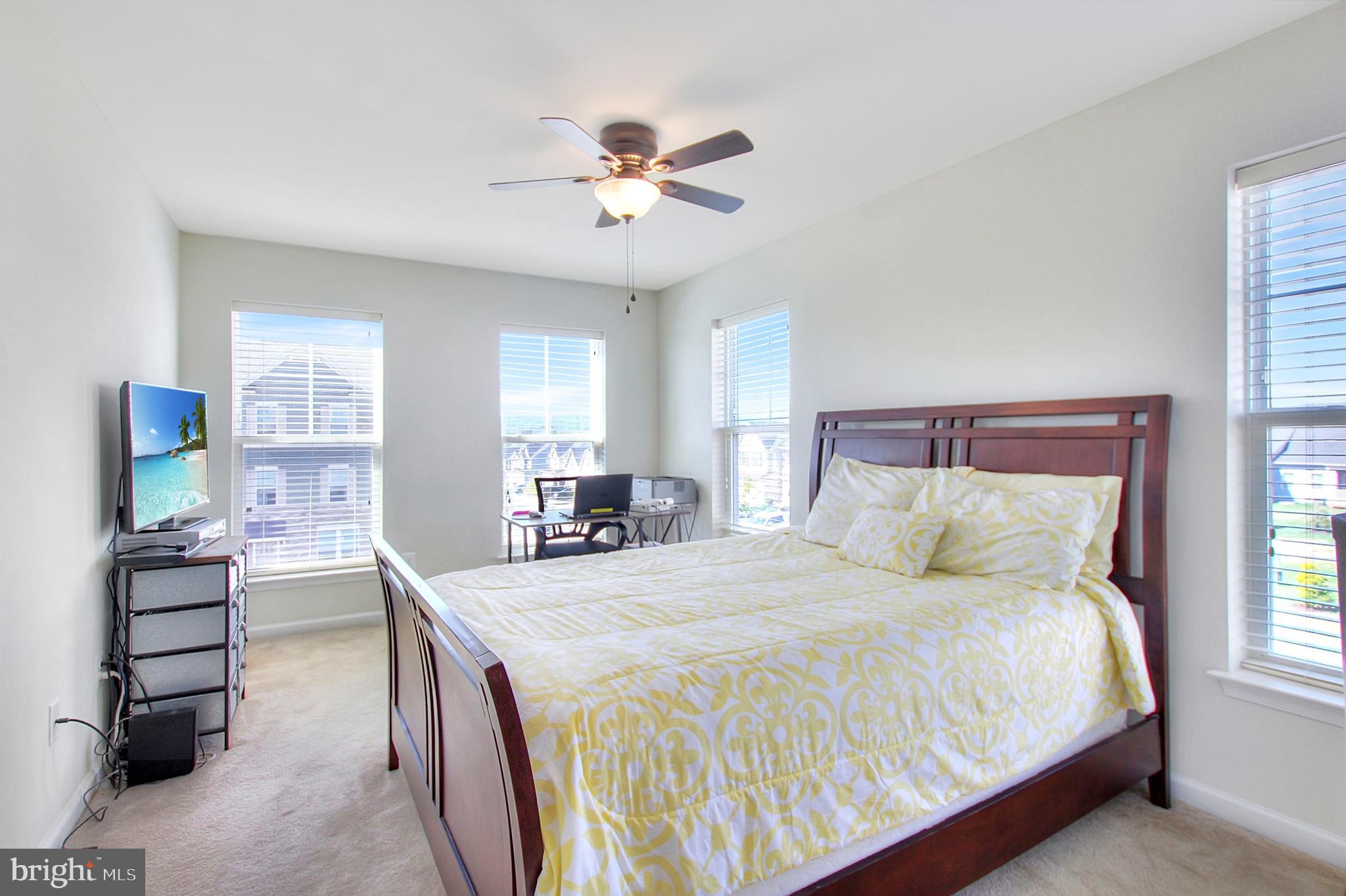 JEFFERSON PLACE - Residential