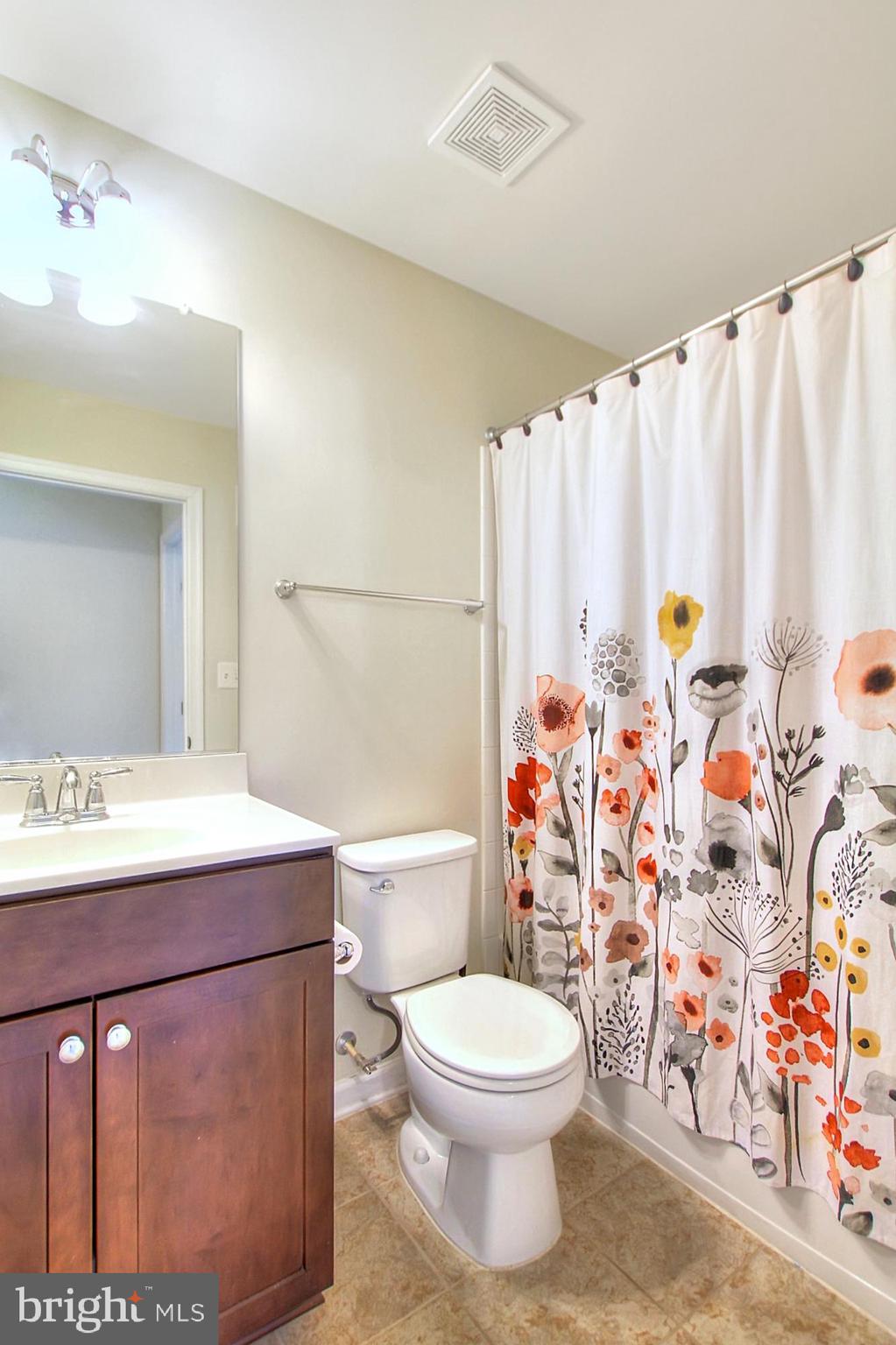 JEFFERSON PLACE - Residential