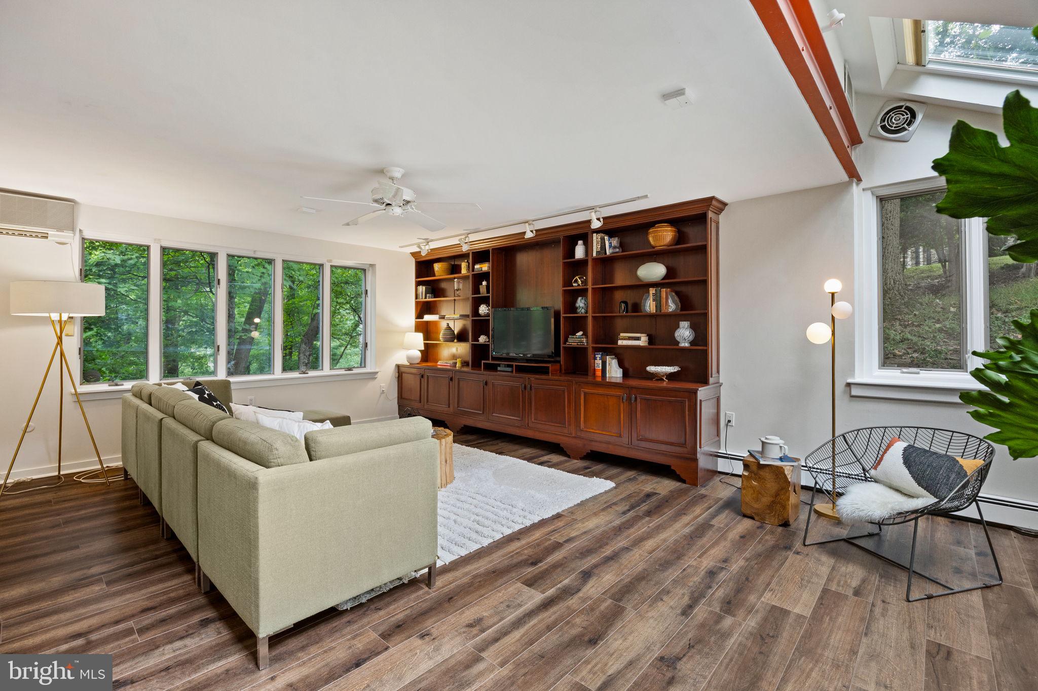 PENN VALLEY - Residential