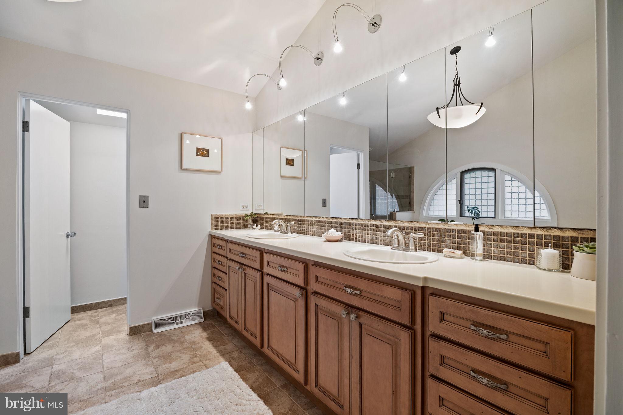 PENN VALLEY - Residential