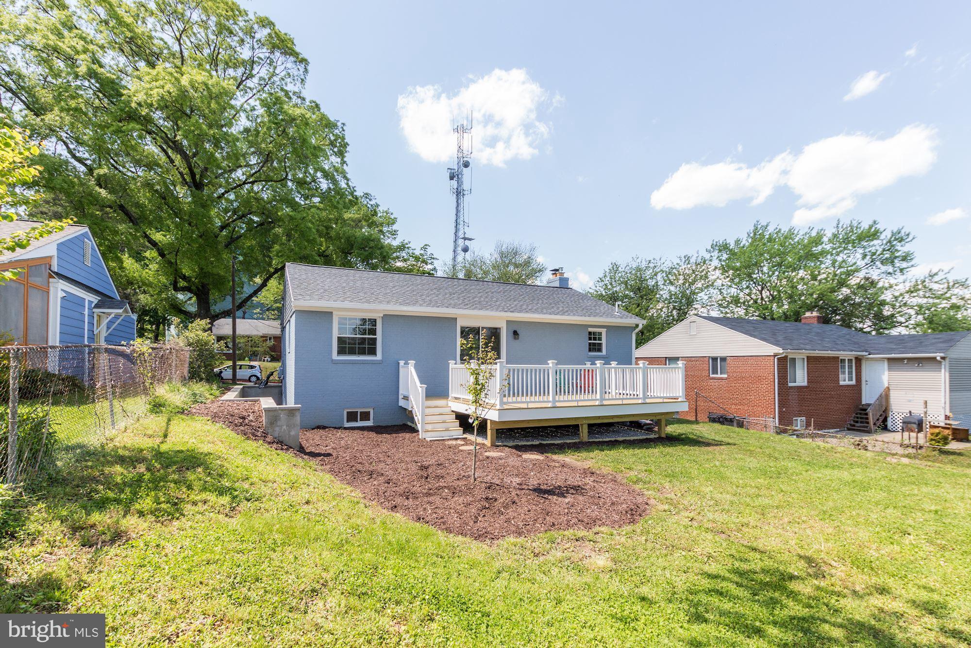 CAROLE HIGHLANDS - Residential