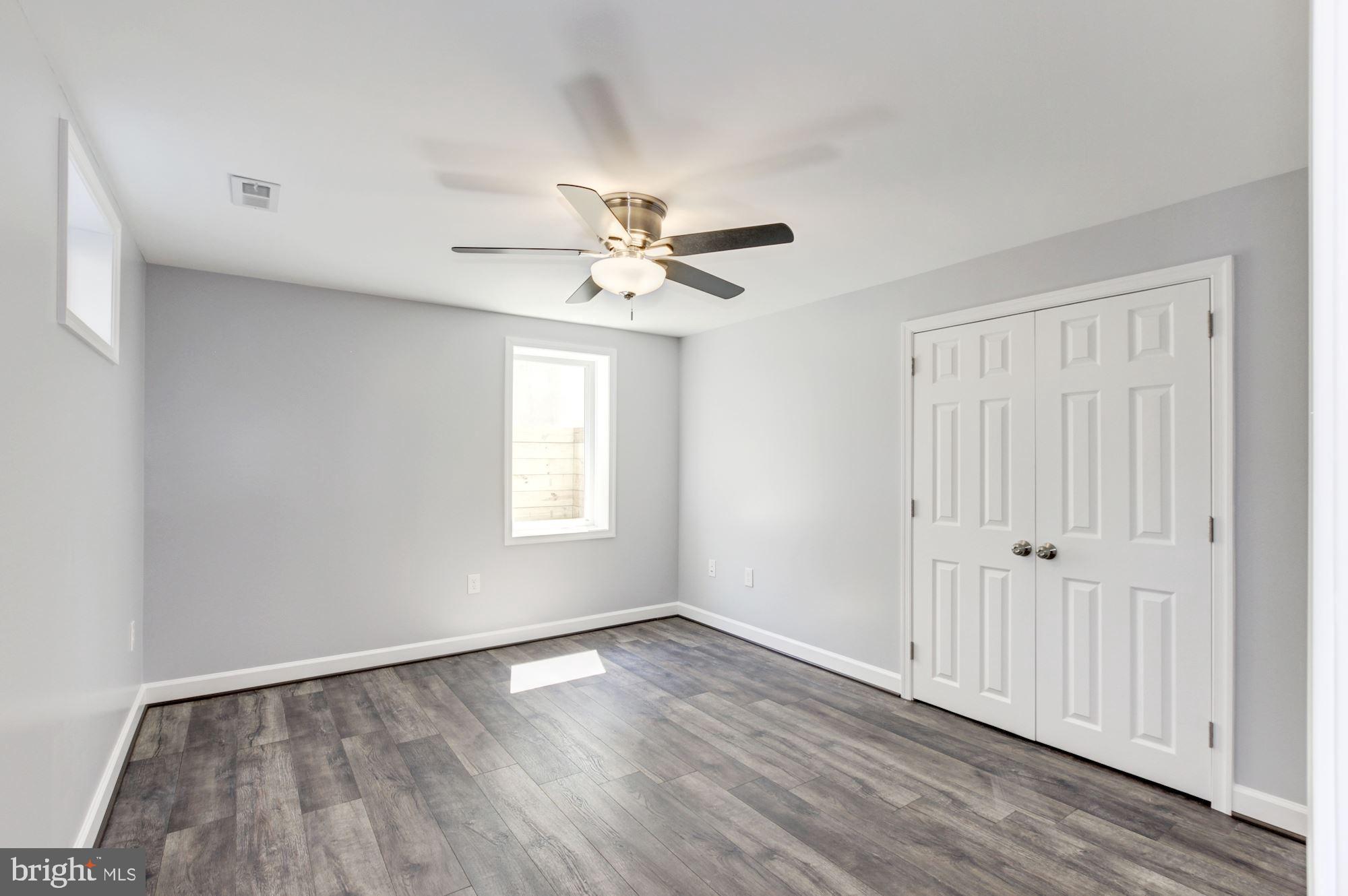 CAROLE HIGHLANDS - Residential