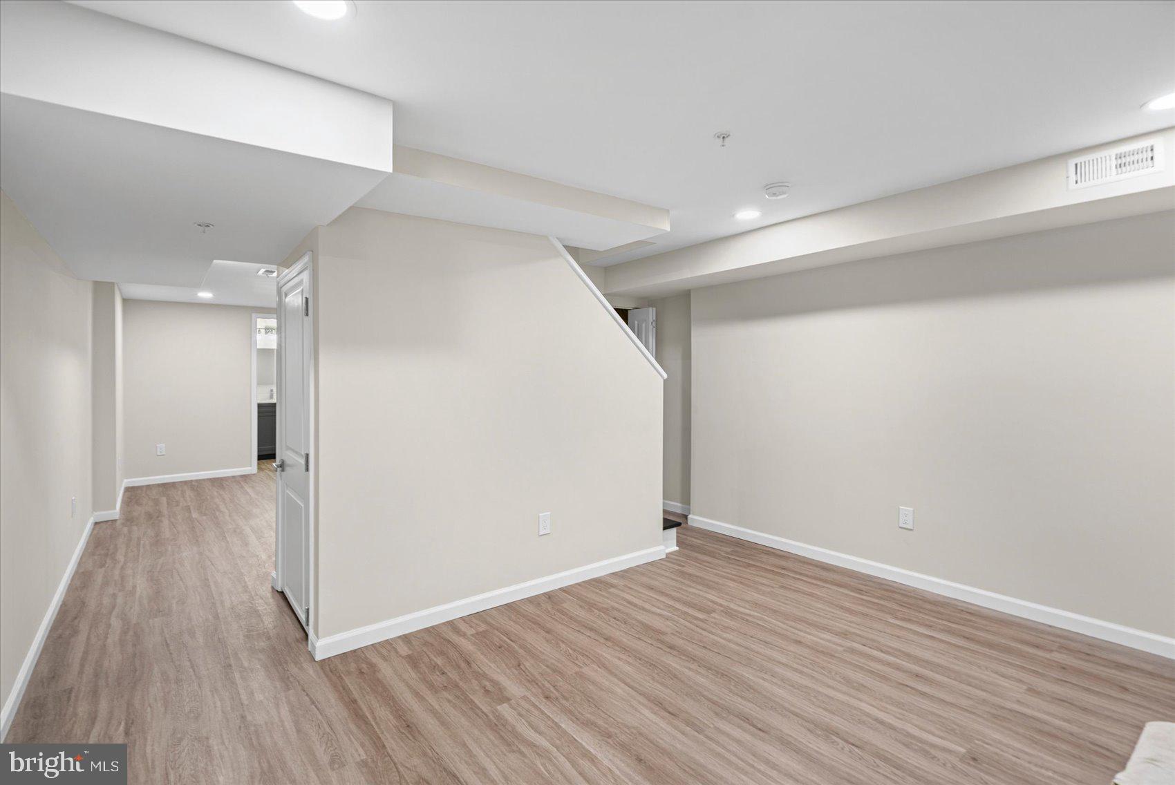 SANDYMOUNT ESTATES - Residential