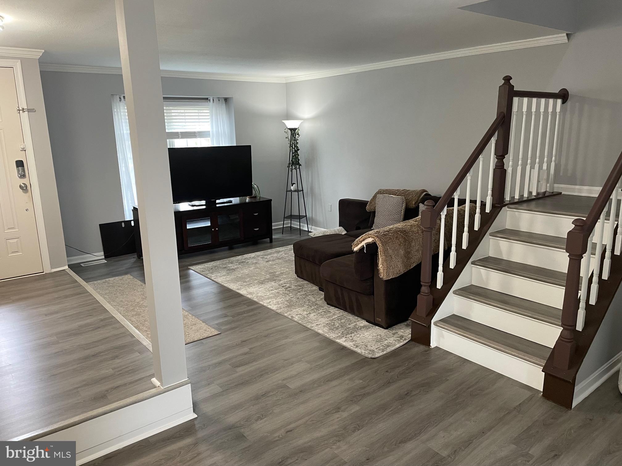 WOODBRIDGE - Residential Lease