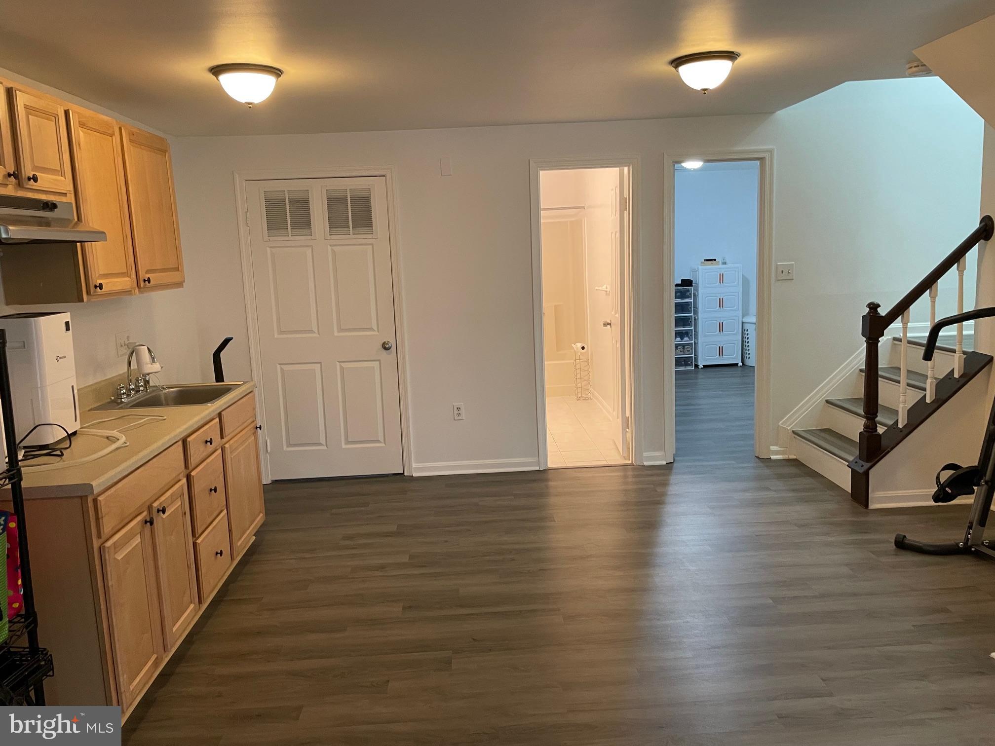 WOODBRIDGE - Residential Lease