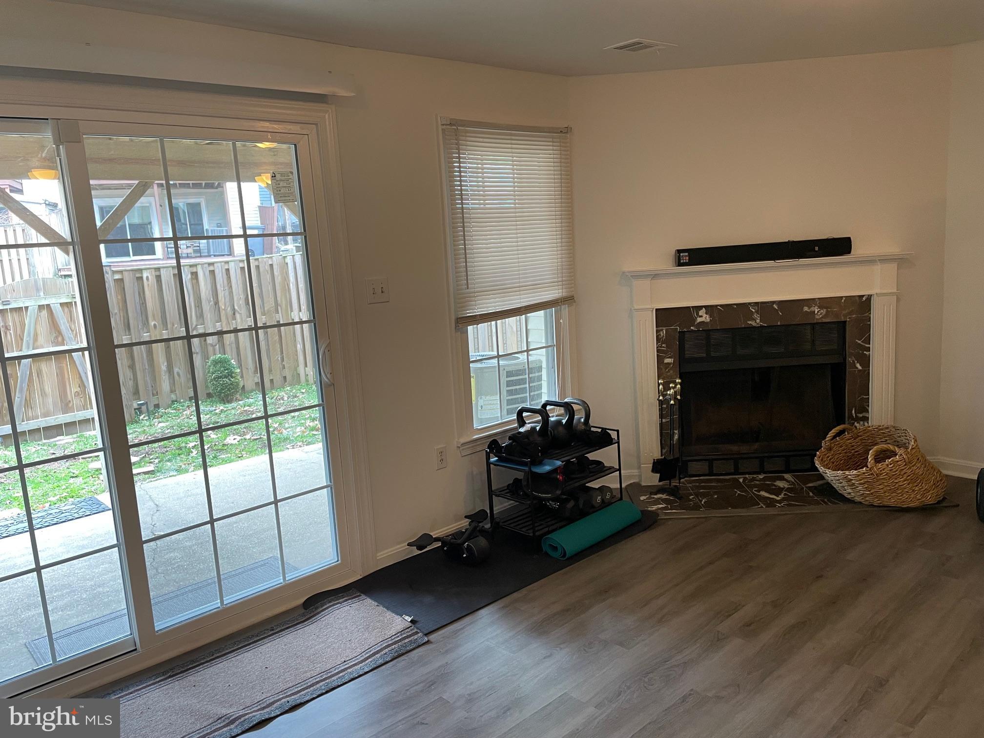 WOODBRIDGE - Residential Lease