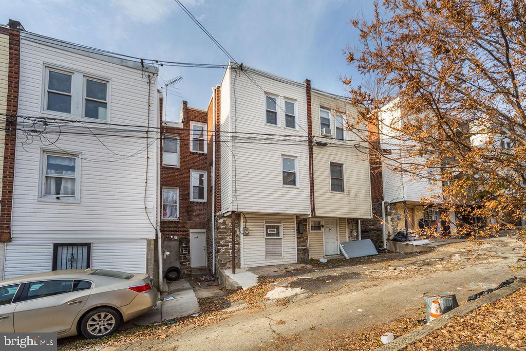 STONEHURST - Residential