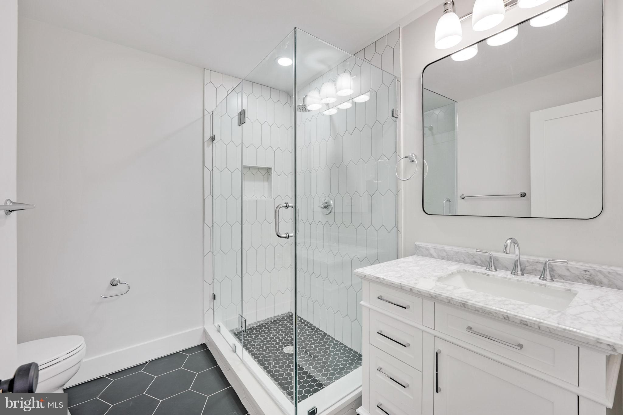 EAST FALLS CHURCH - Residential