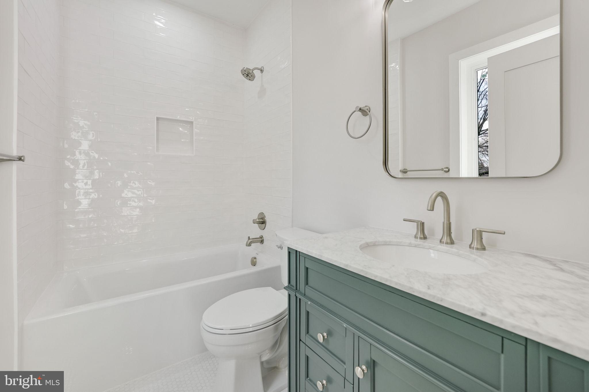 EAST FALLS CHURCH - Residential