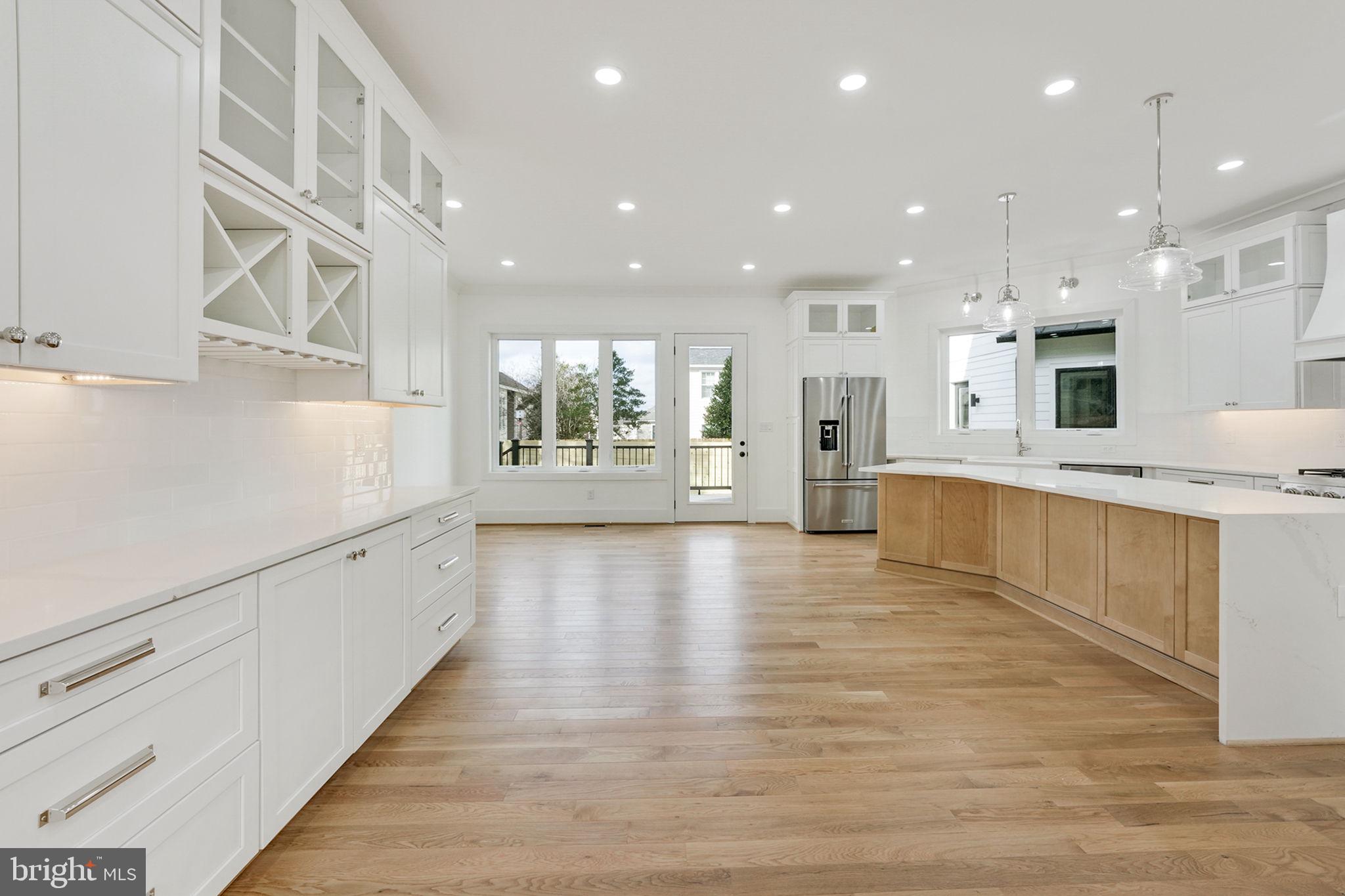 EAST FALLS CHURCH - Residential