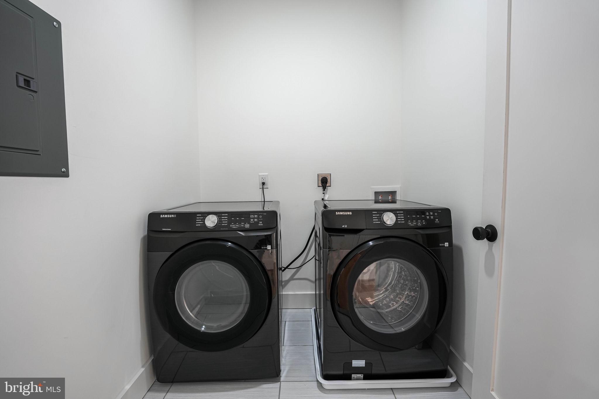 EAST FALLS CHURCH - Residential