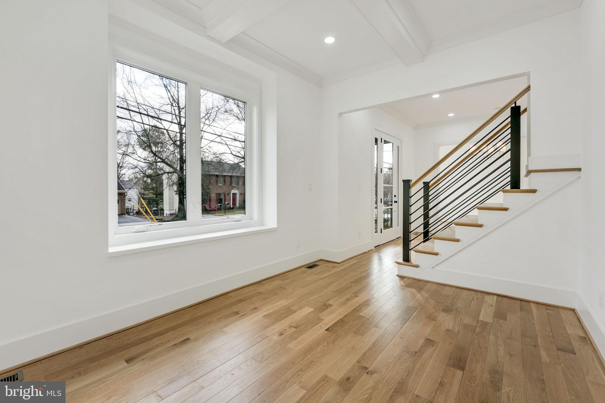 EAST FALLS CHURCH - Residential