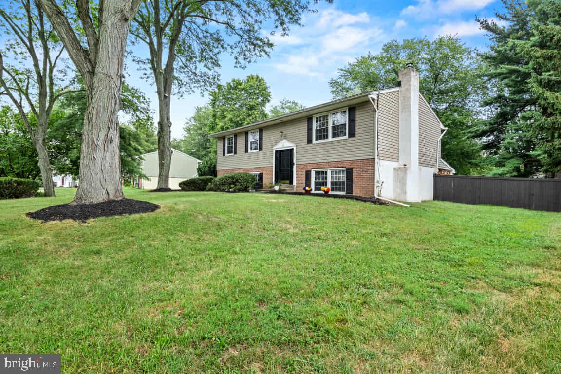 108 HUNTER LANE