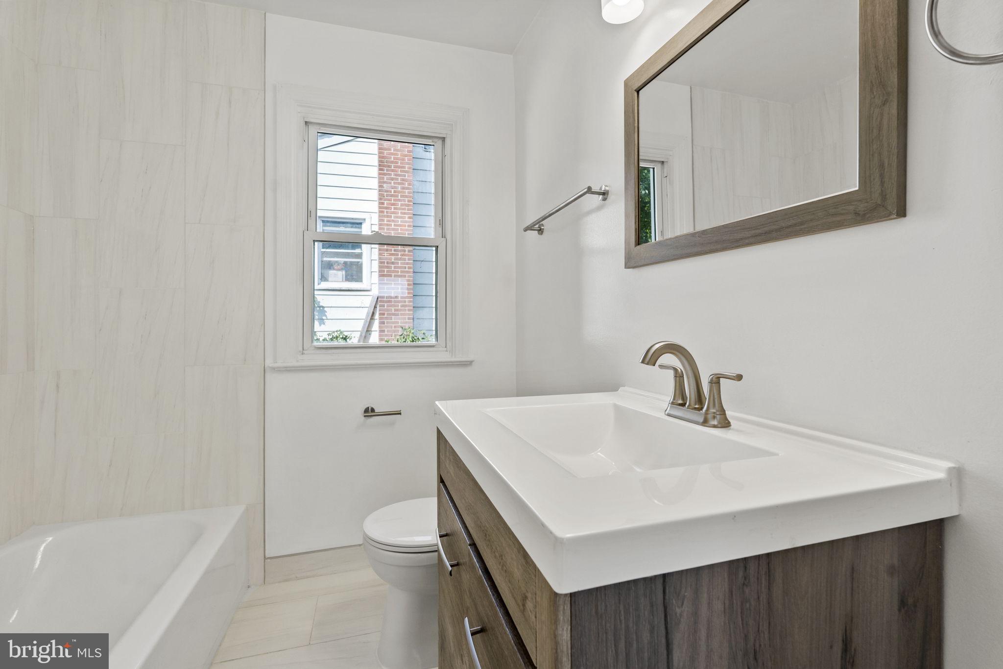 TUXEDO- PRYORS ADDN - Residential