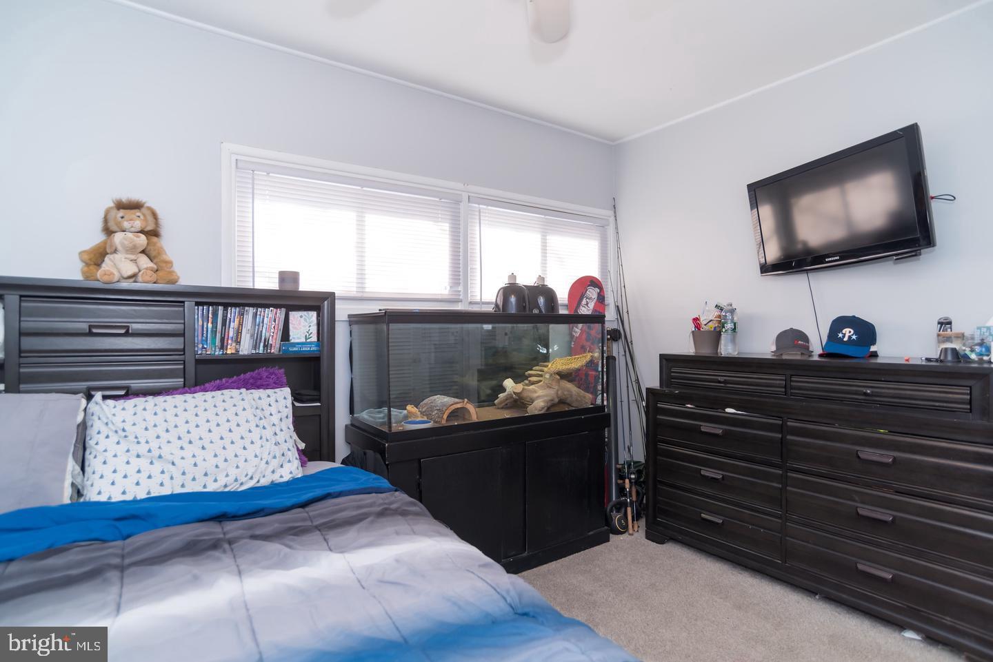 PINEWOOD - Residential Lease