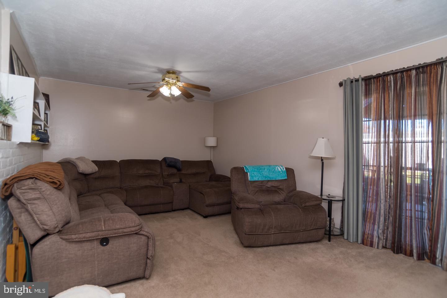 PINEWOOD - Residential Lease