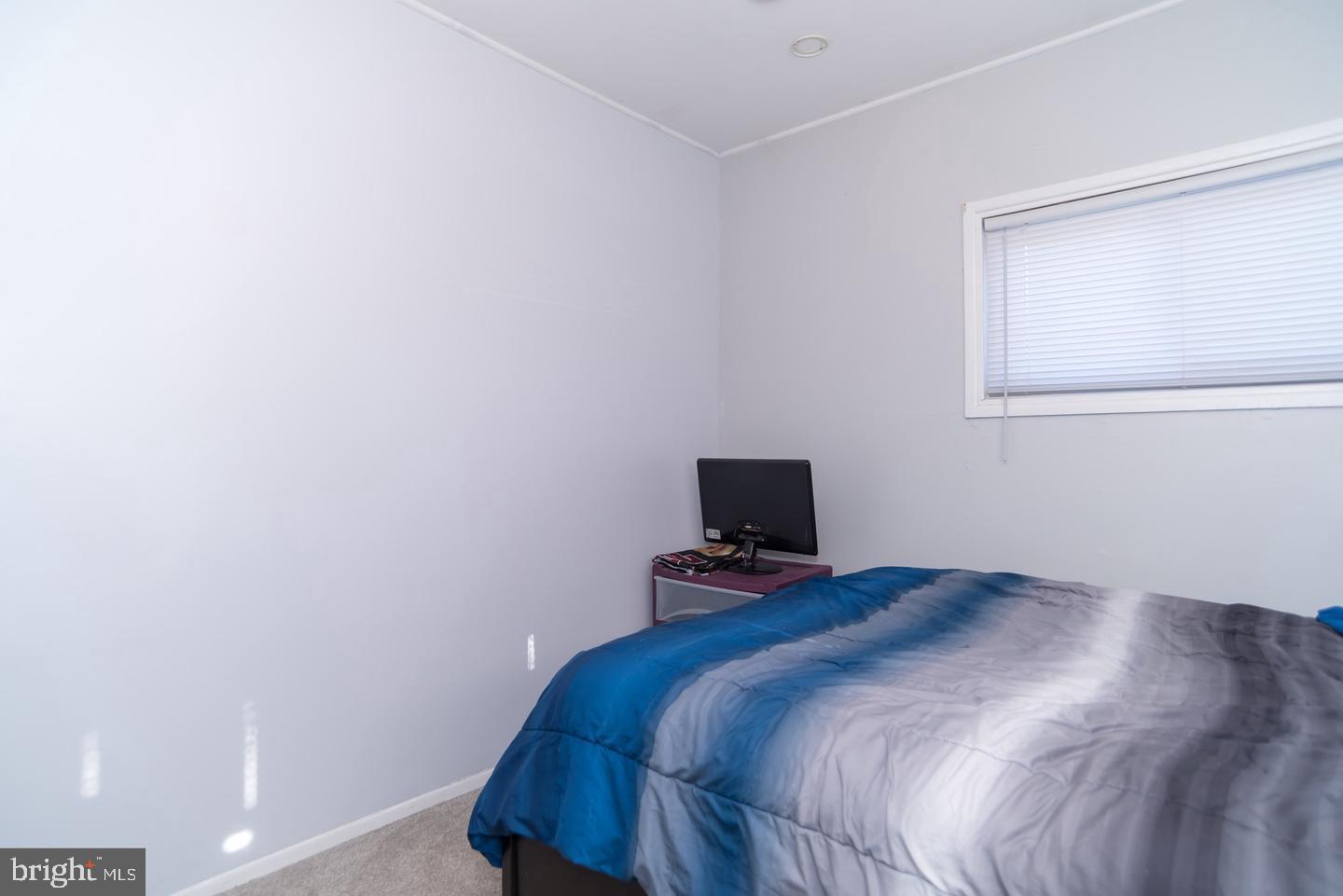 PINEWOOD - Residential Lease