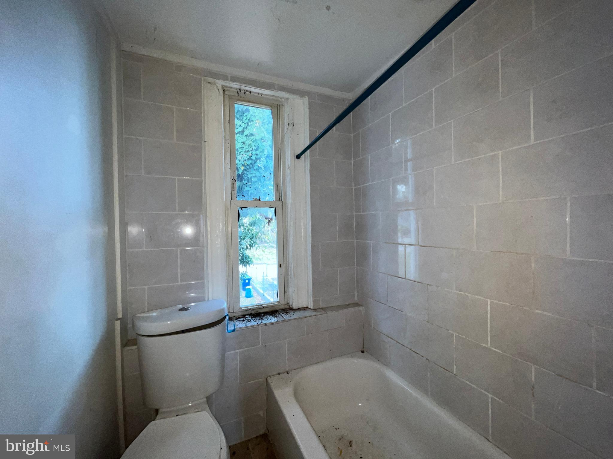 SHIPLEY HILL - Residential