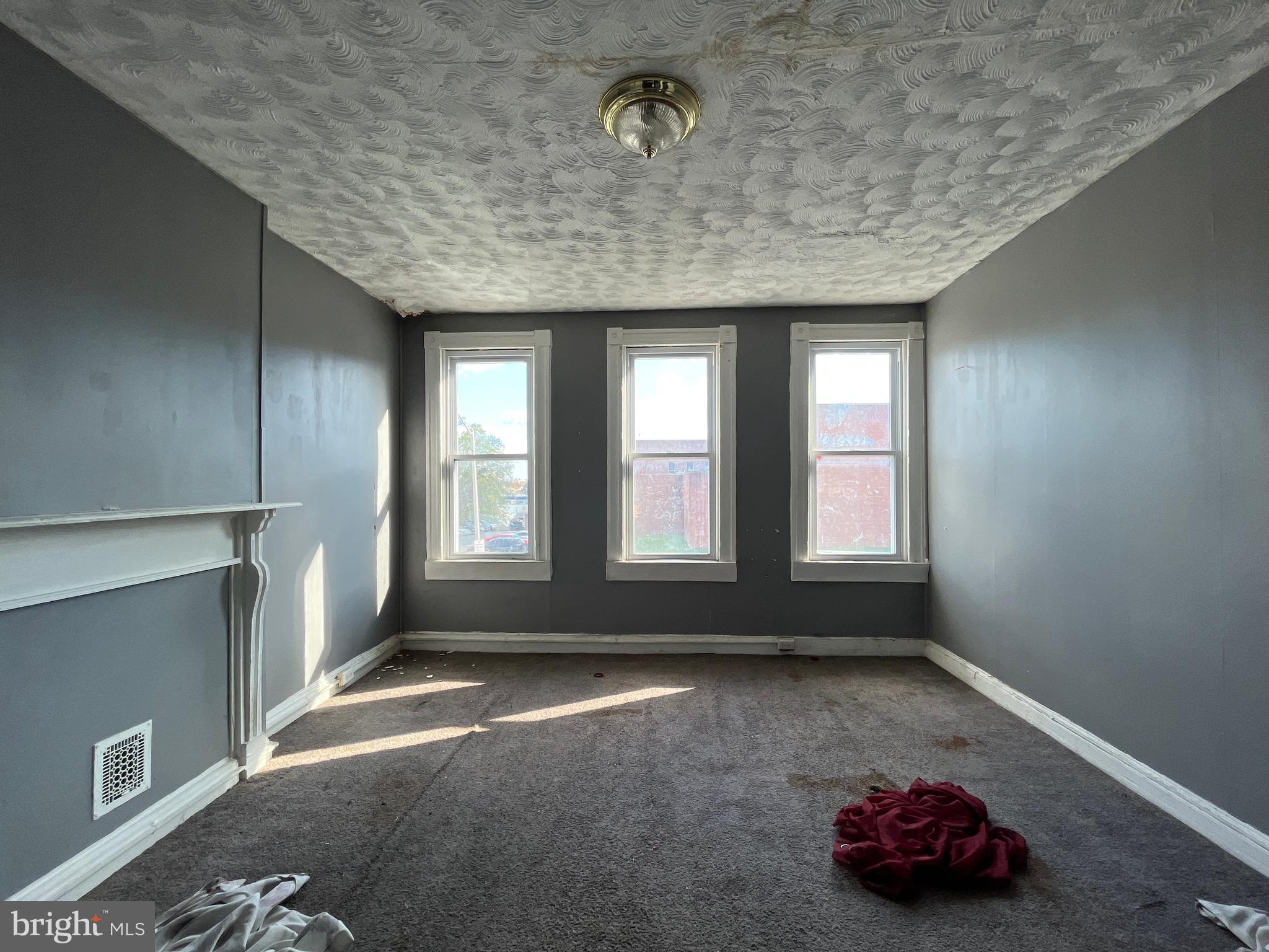 SHIPLEY HILL - Residential