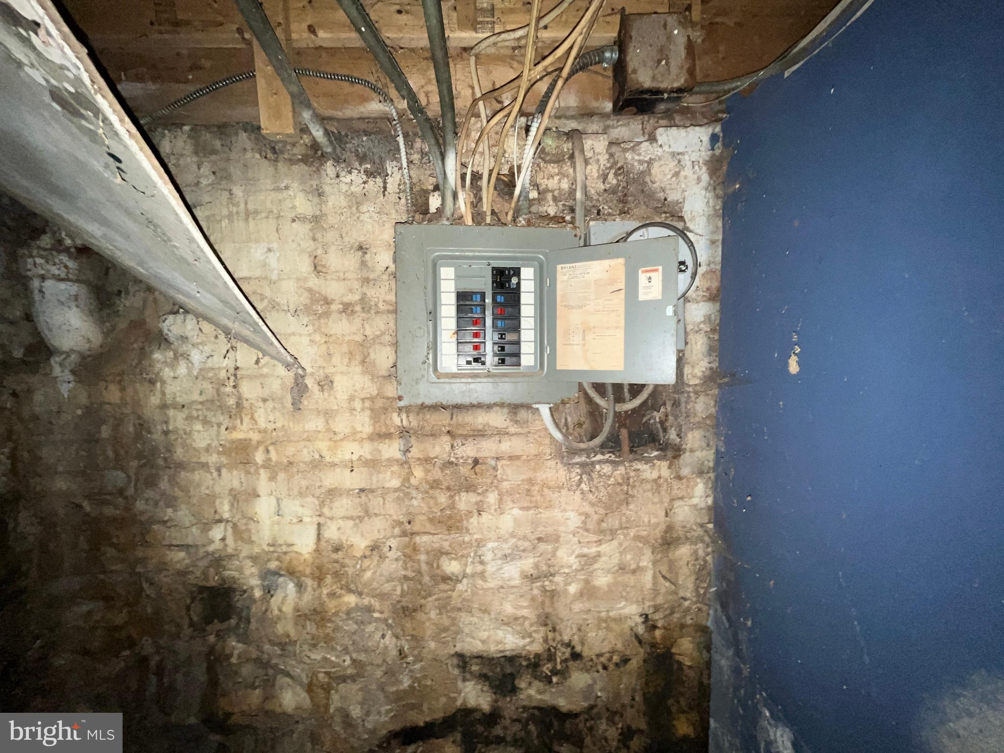 SHIPLEY HILL - Residential