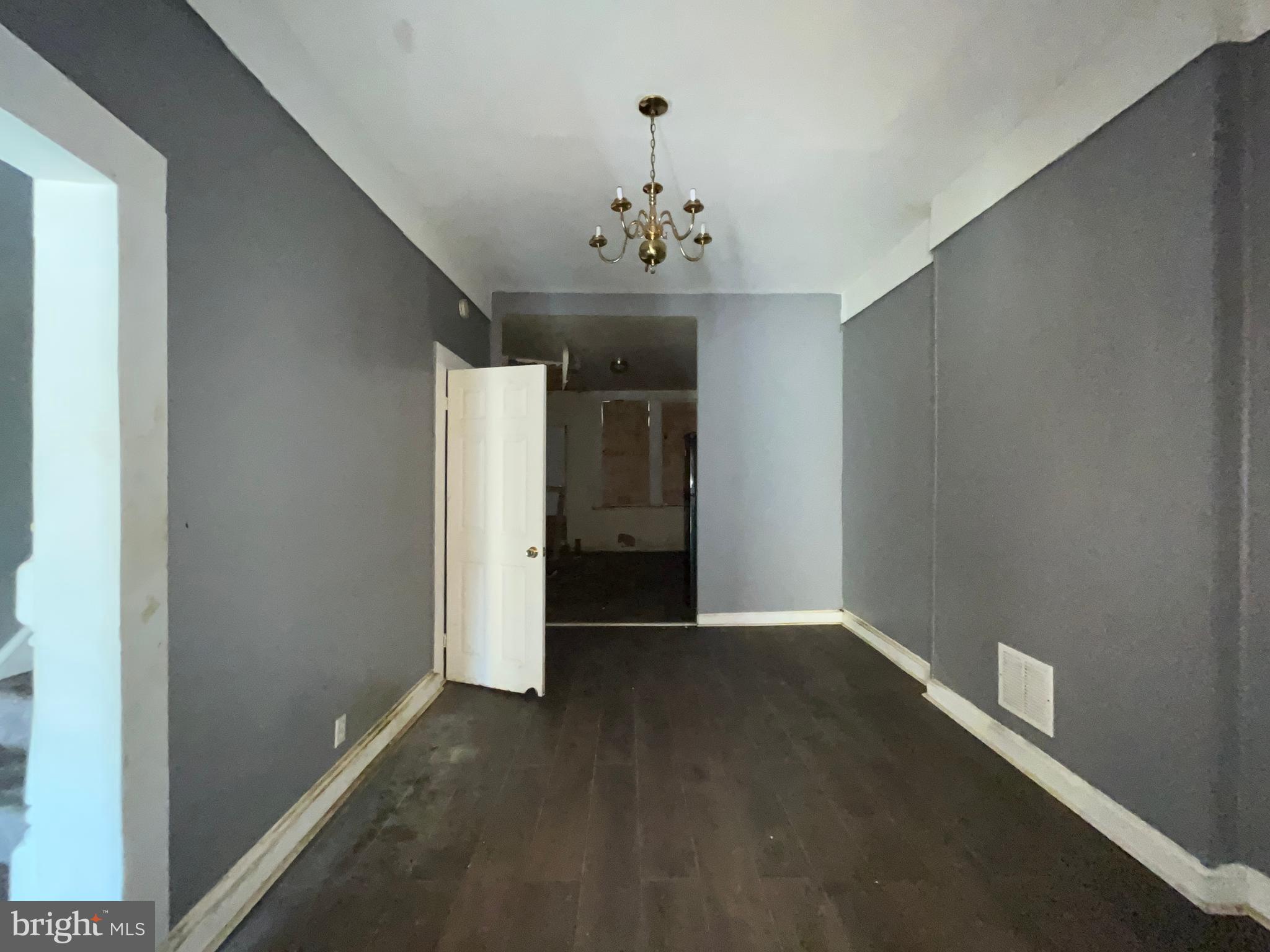 SHIPLEY HILL - Residential