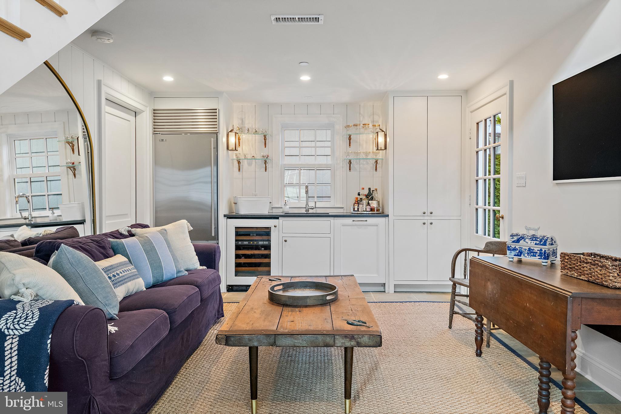 EASTPORT - Residential