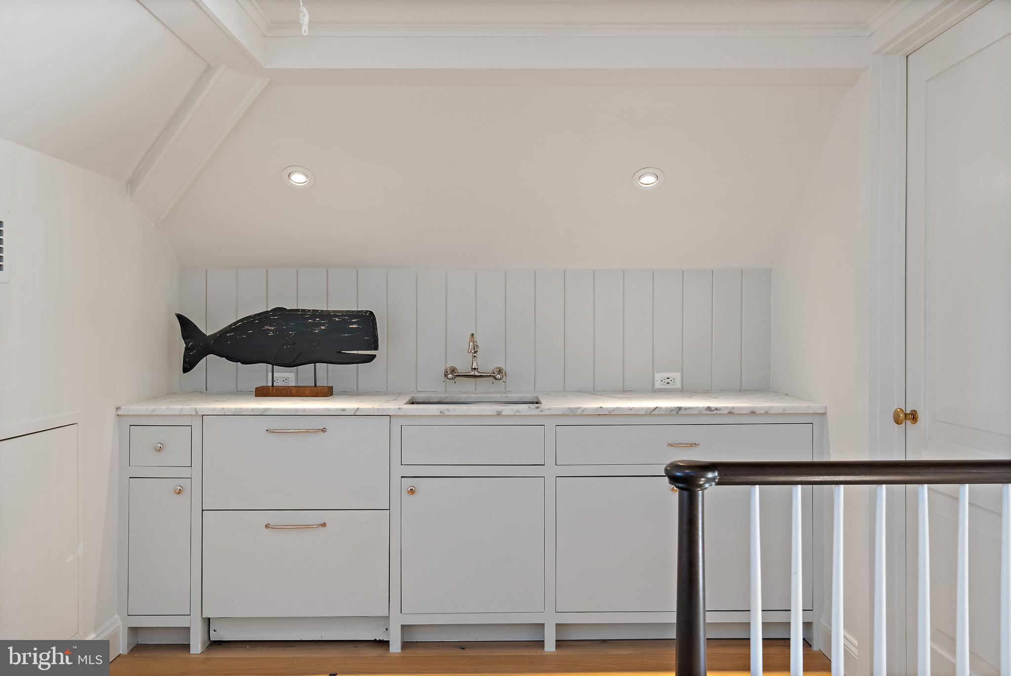 EASTPORT - Residential