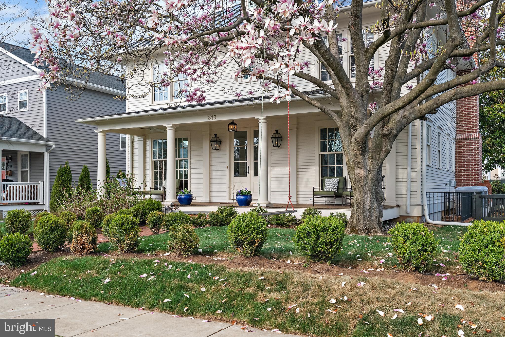 EASTPORT - Residential