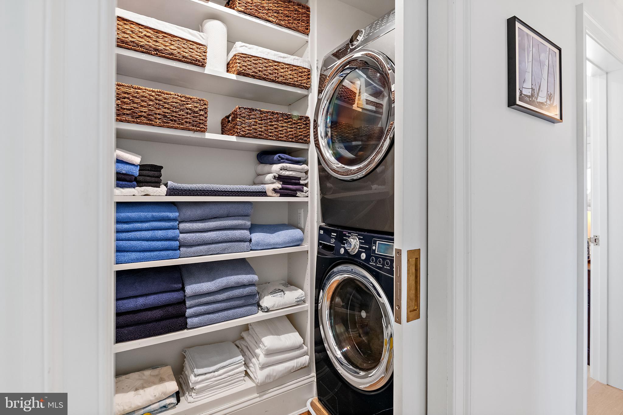 EASTPORT - Residential