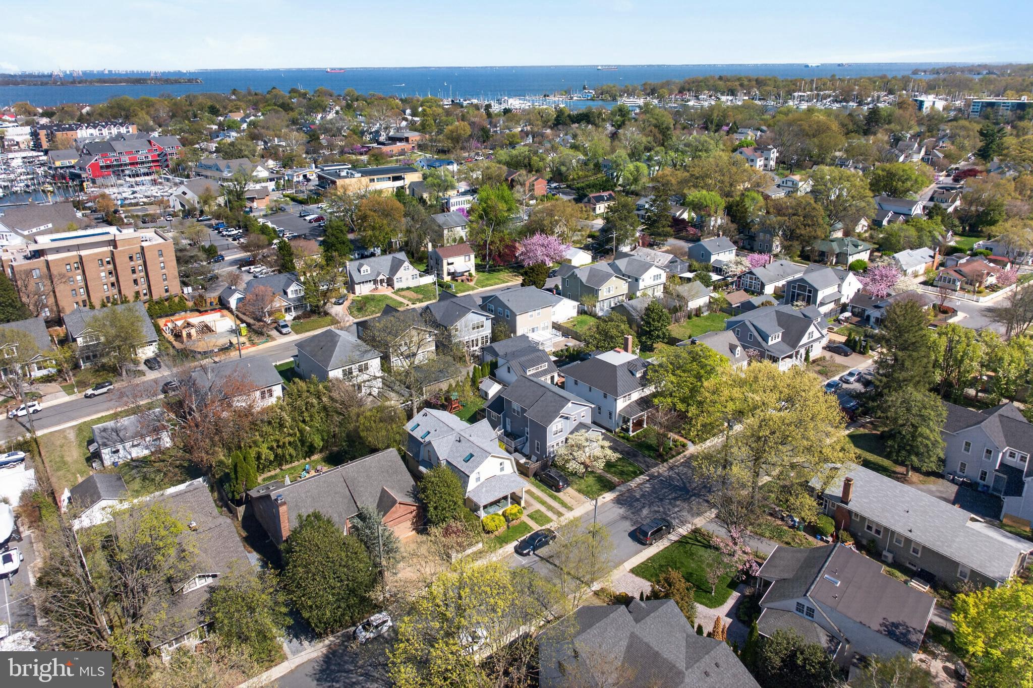 EASTPORT - Residential