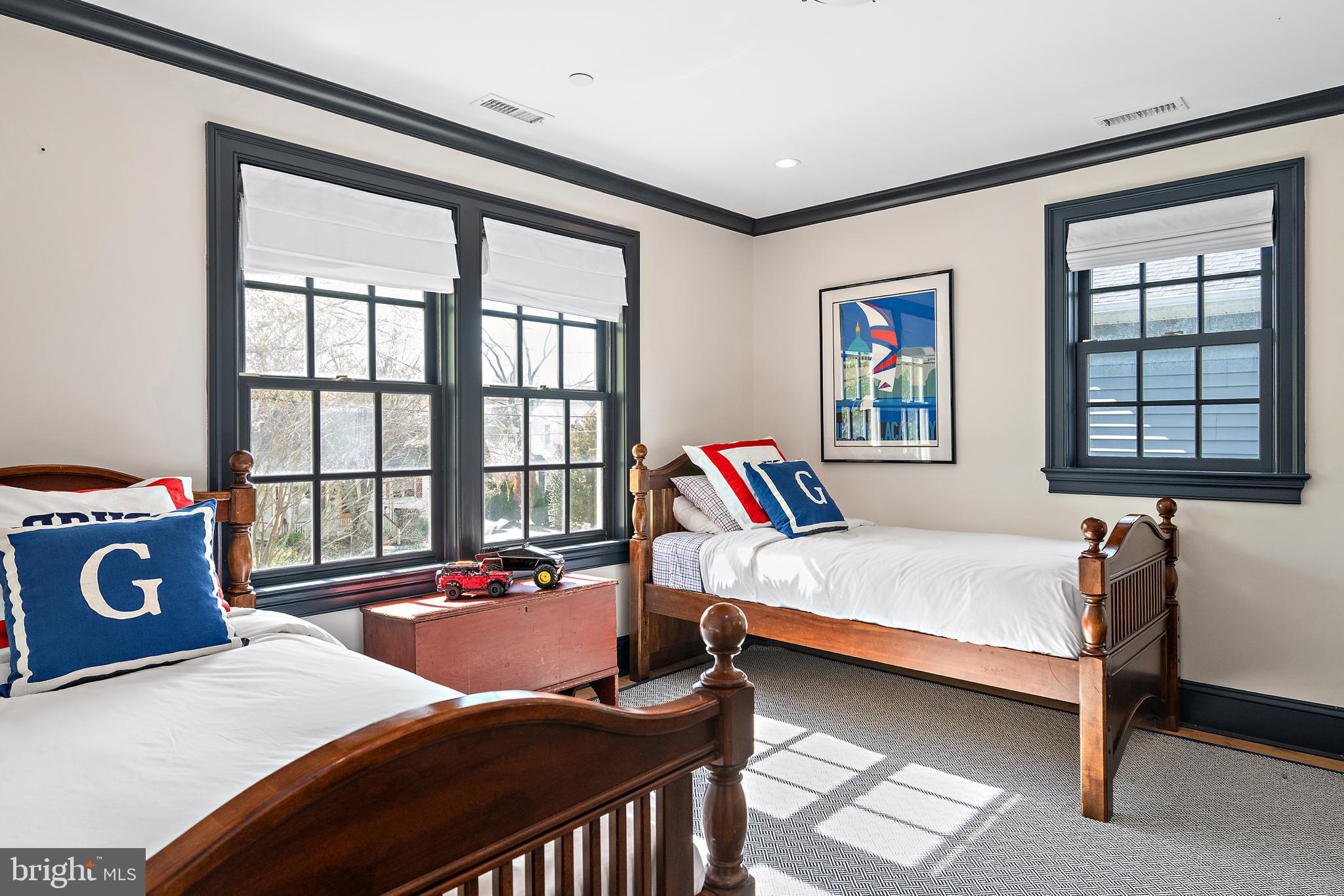 EASTPORT - Residential