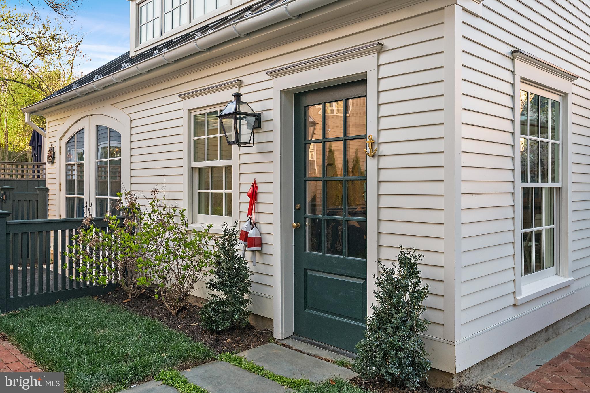 EASTPORT - Residential