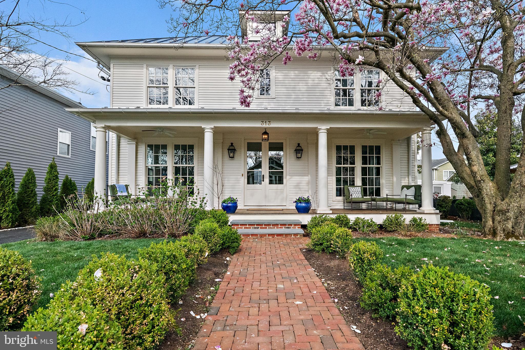 EASTPORT - Residential