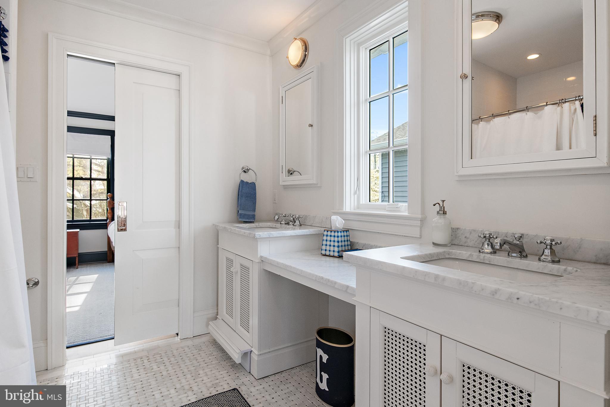 EASTPORT - Residential