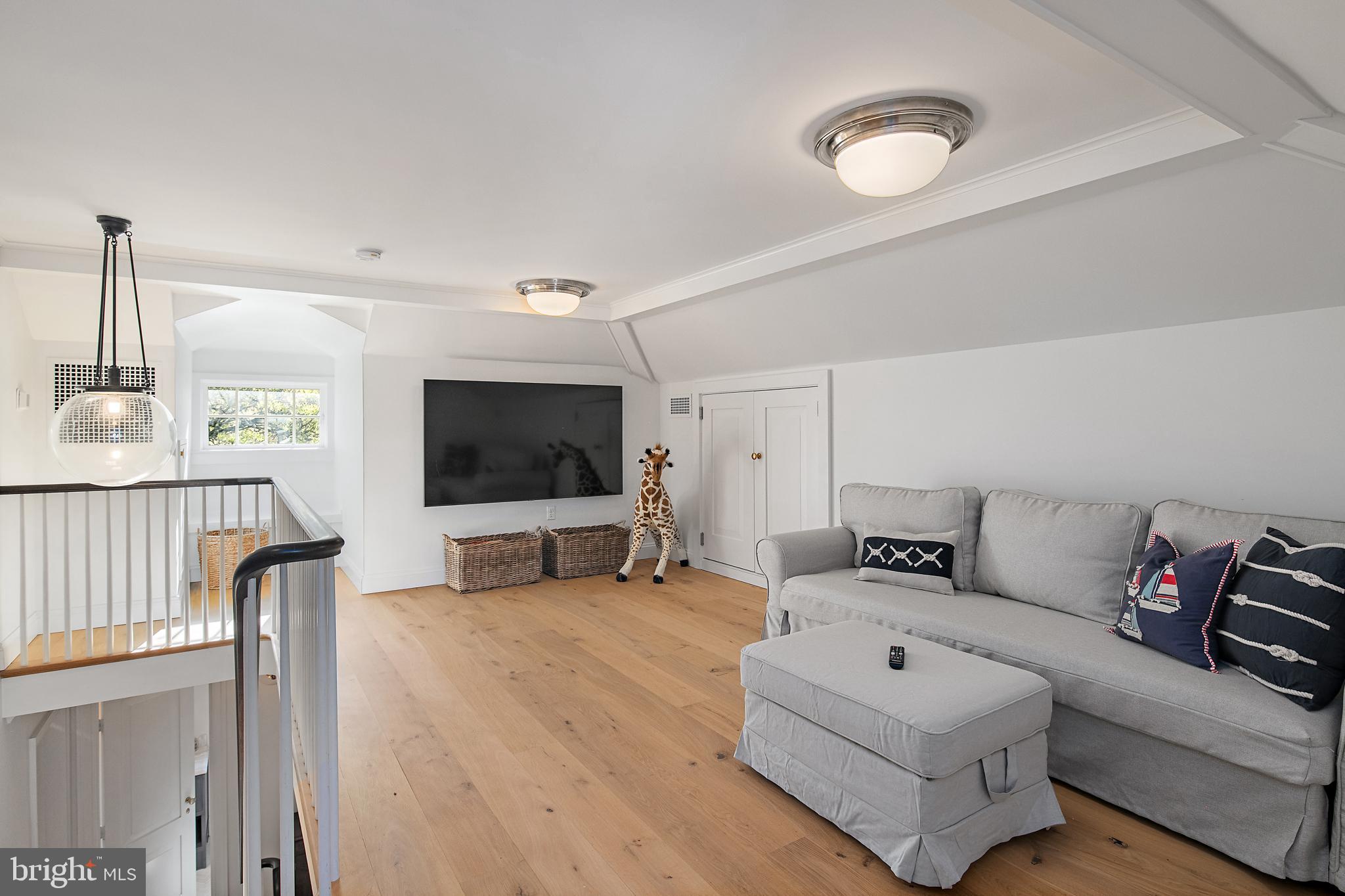 EASTPORT - Residential