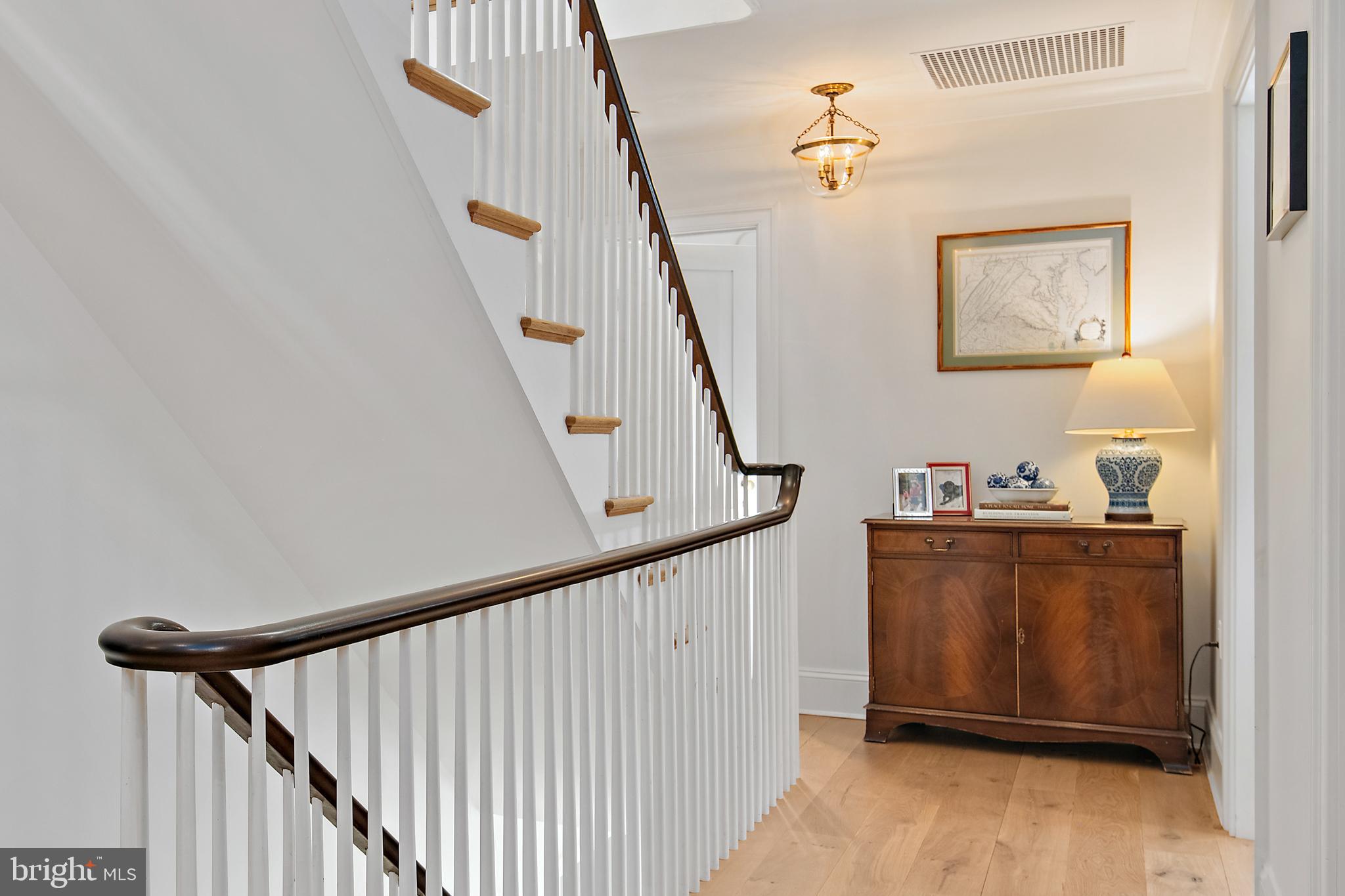 EASTPORT - Residential