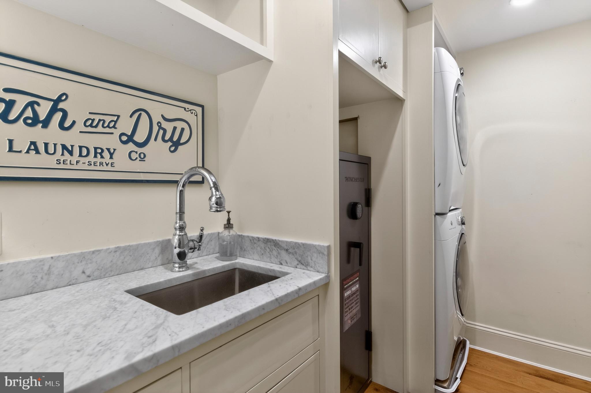 EASTPORT - Residential