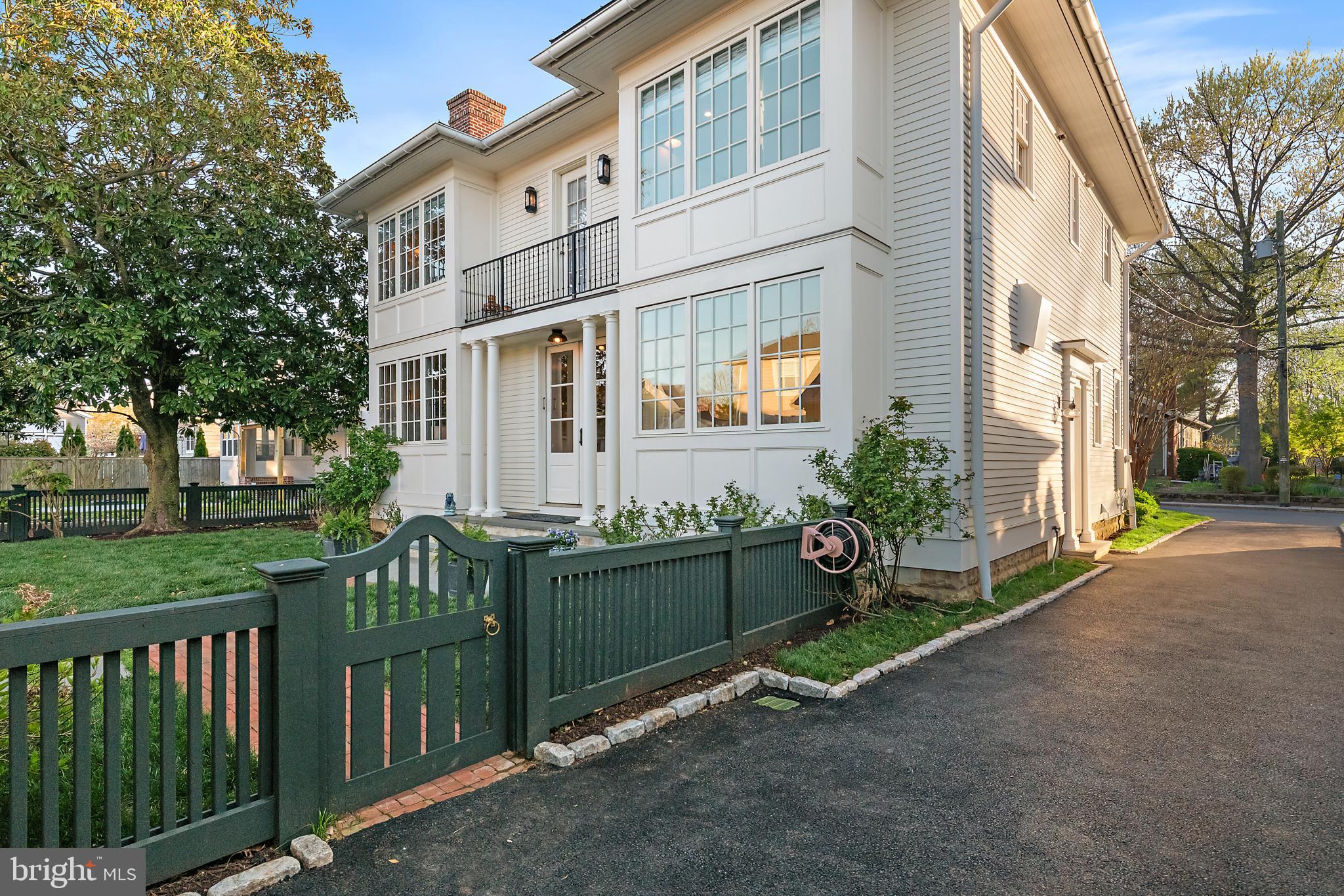 EASTPORT - Residential