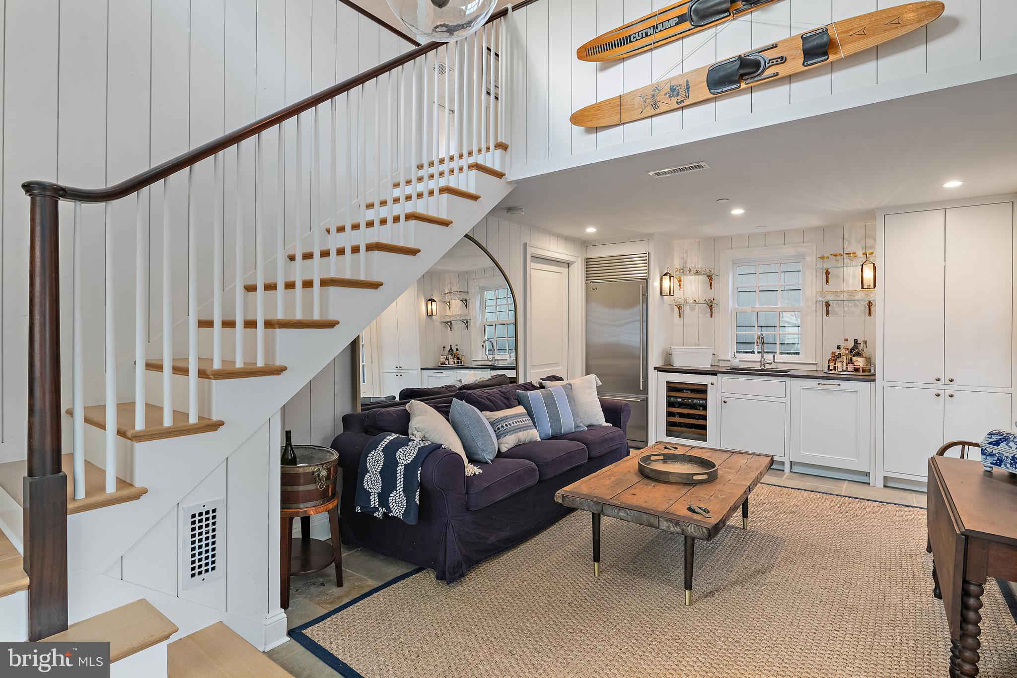 EASTPORT - Residential