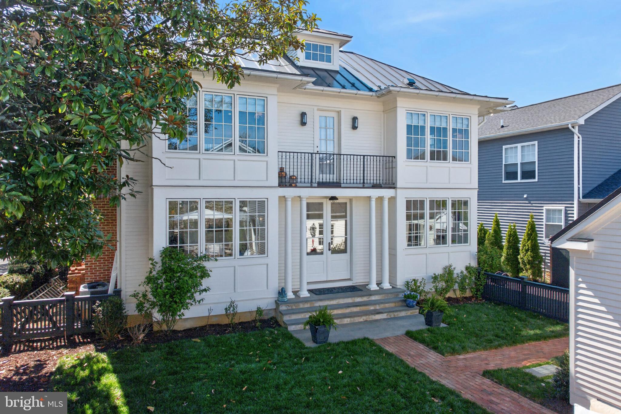 EASTPORT - Residential