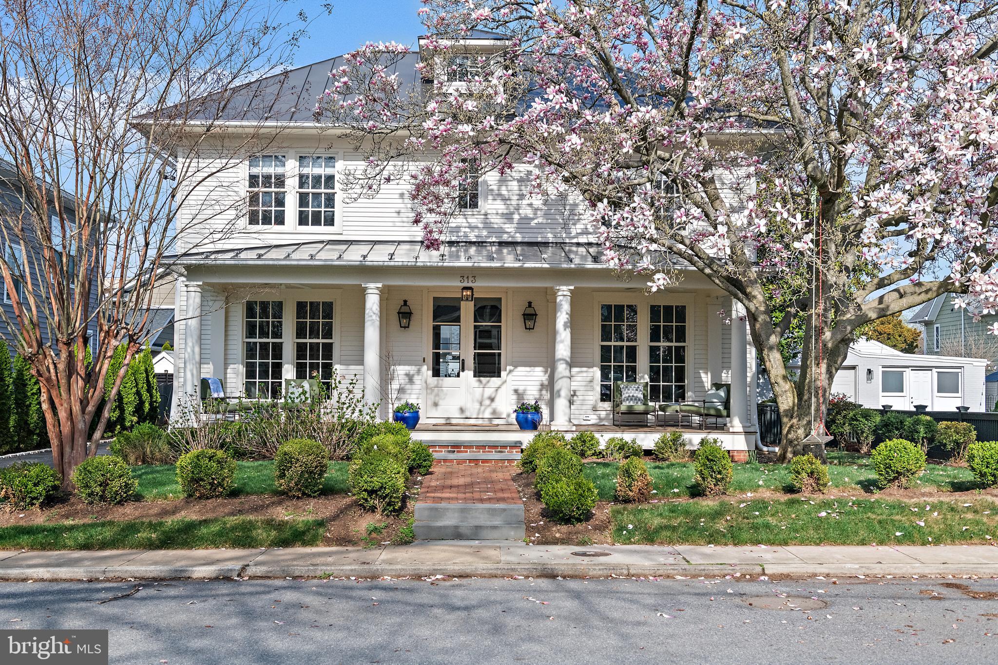 EASTPORT - Residential